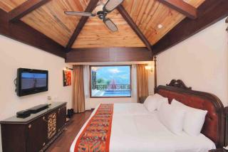 Mayfair Spa Resort & Casino - 9