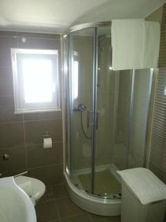 Family friendly seaside apartments Podstrana, Split - 13725 - 7