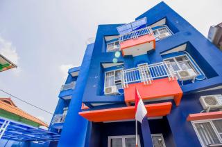 RedDoorz Syariah near Metropolitan Mall Bekasi - Bekasi - 9