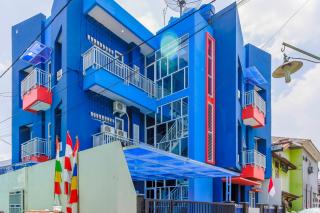 RedDoorz Syariah near Metropolitan Mall Bekasi - Bekasi - 8