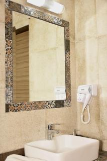 Anna Pousi Studios & Apartment - Ormos Panagias - 8