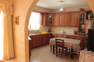 Grazzja Traditional Apartment - 5