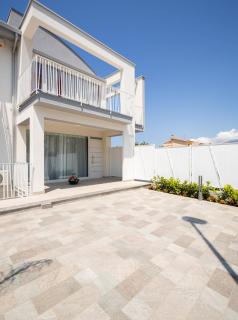 Arricàmpati Apartments Villa & Bringo Car Rental - Carini - 8