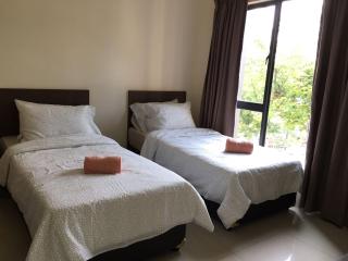 Cozy Swiss Garden Beach Resort Residence - Kampung Sungai Karang - 4