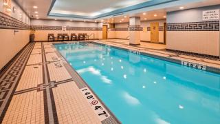 Best Western Premier Toronto Airport Carlingview Hotel - Toronto - 7