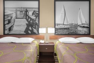 Super 8 by Wyndham Bay St. Louis - Bay Saint Louis - 3