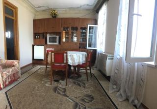 Hause - 3