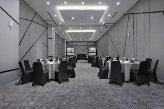 Hotel Neo Gajah Mada Pontianak by ASTON - Pontianak - 3