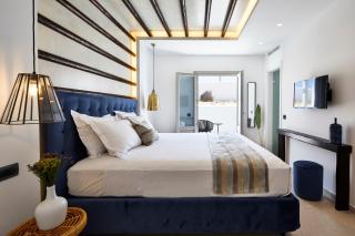 Phos The Boutique - Akrotiri - 4