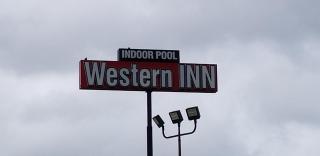 Western Inn - Council Bluffs - 8