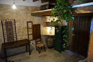Stone House - 5