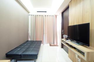 Minimalist 2BR Serpong Greenview Apartment By Travelio - 7