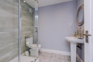 Lymm Boutique Rooms - 3