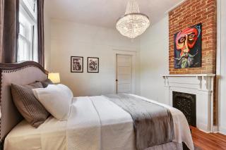 Modern Victorian House With Relaxing Courtyard - Near FQ - 4