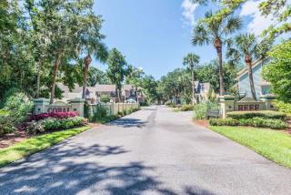 Coral Reef Resort - Hilton Head Island - 0