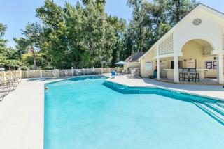Coral Reef Resort - Hilton Head Island - 1