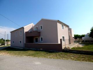 Apartments Branko Nin - Nin - 1