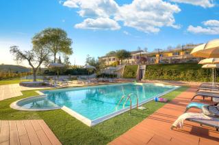Villa Gens Camuria - Camerano - 0