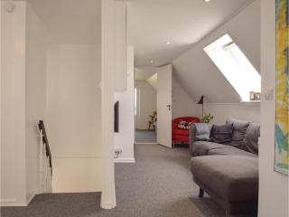 Five-Bedroom Holiday Home In Humble - Humble - 4