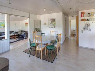 Three-Bedroom Holiday Home In Vig - 5