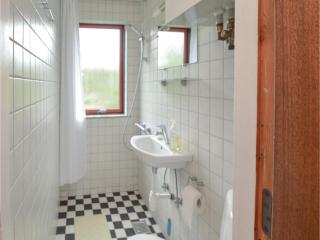 Two-Bedroom Holiday Home In Blavand - Blåvand - 4