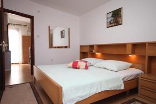 Apartments with a parking space Vrsi - Mulo, Zadar - 6547 - 1