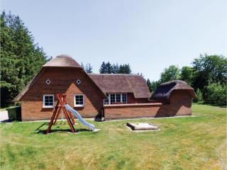 Nice Home In Ulfborg With Kitchen - 8