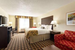 Baymont by Wyndham Salina - Salina - 7