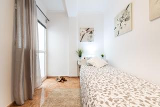 Arinaga Luxury House Beach - 4