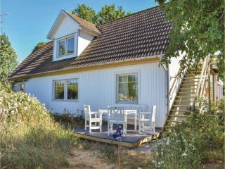 1 Bedroom Nice Apartment In Listerby - 4