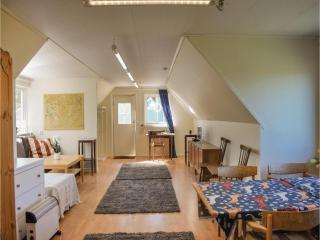 1 Bedroom Nice Apartment In Listerby - 3