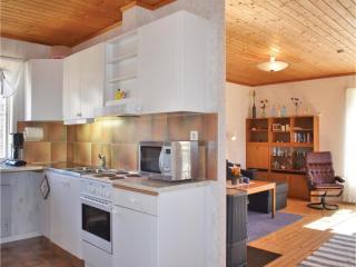 Two-Bedroom Holiday Home In Kvillfors - Kvillsfors - 3