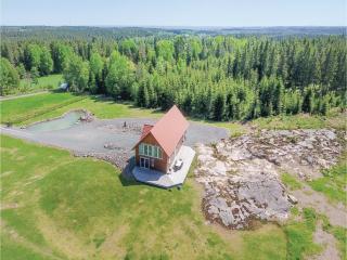 Beautiful Home In Aneby With Wifi - Aneby - 1