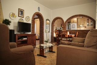 Casa Rural Típica Andaluza, WiFi,Piscina, Barbacoa, Aire Acondicionado, 5min Centros - 2
