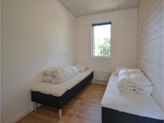Three-Bedroom Holiday Home In Ebeltoft - Ebeltoft - 1