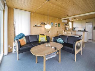 Three-Bedroom Holiday Home In Knebel - Knebel - 4
