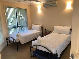 Grange Resort Hervey Bay - Hervey Bay - 3