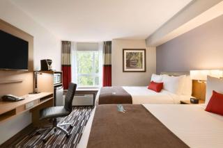 Microtel Inn & Suites by Wyndham Oyster Bay Ladysmith - Ladysmith - 5