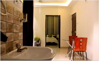 Magnus Calypso Suites Viman Nagar - Pune - 4