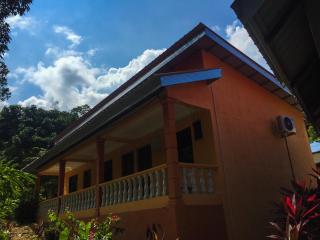 Fiqthya Chalet & Cafe - Isola di Tioman - 1