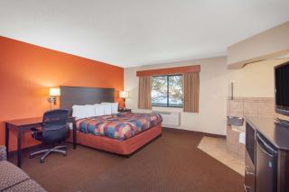 AmericInn by Wyndham Ham Lake - Ham Lake - 1