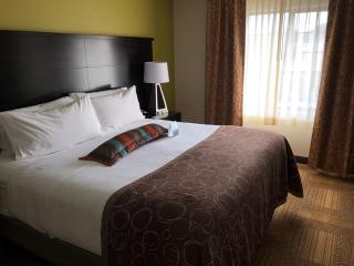 Staybridge Suites Grand Rapids-Kentwood by IHG - Grand Rapids - 3