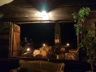 Dwór na Wichrowym Wzgórzu - Przybysławice - 1