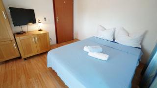 Guest House Sandra - Tisno - 1