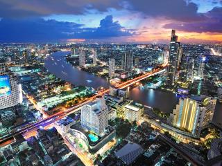Centre Point Plus Hotel Silom - Newly Renovated - Bangkok - 0