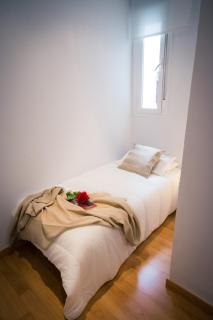 Holidays2Malaga Heredia 3 bedroom opposite Malaga Port - Málaga - 6