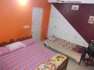 Four Seasons Home Stay (1BDH) - 2