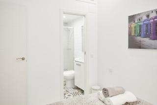 LEEWAYS APARTMENT in DIVINO PASTOR - Madrid - 6