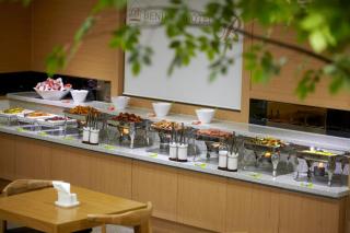 Benikea Hotel Yeosu - Yeosu - 6