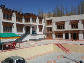 Vamoose Layul - Leh - 9